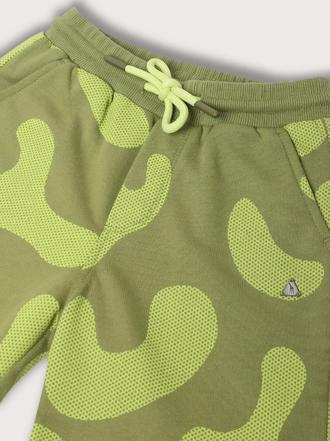 Blue Giraffe Boys Olive Printed Regular Fit Shorts