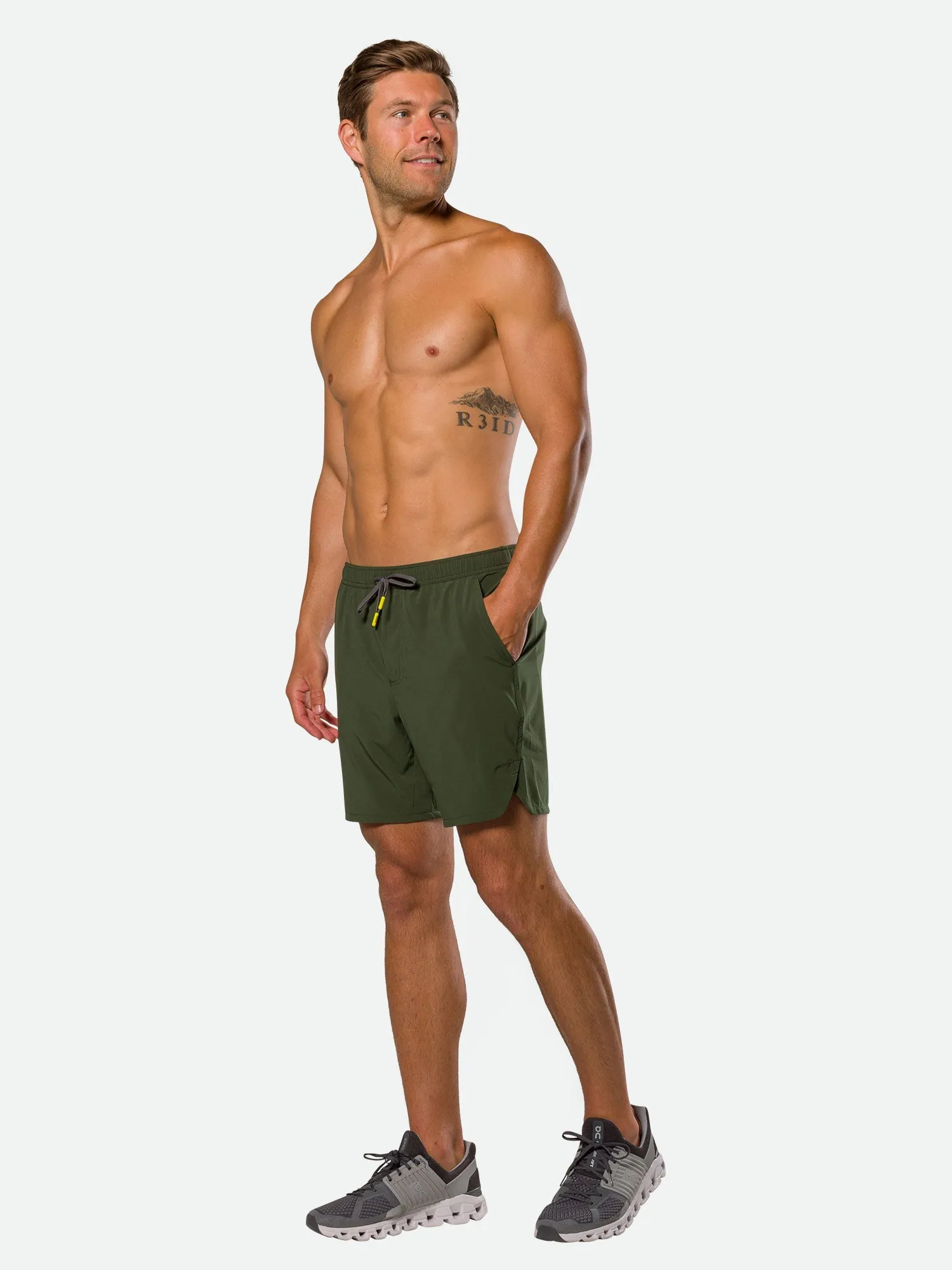 Men's Essential 7" Shorts 2.0