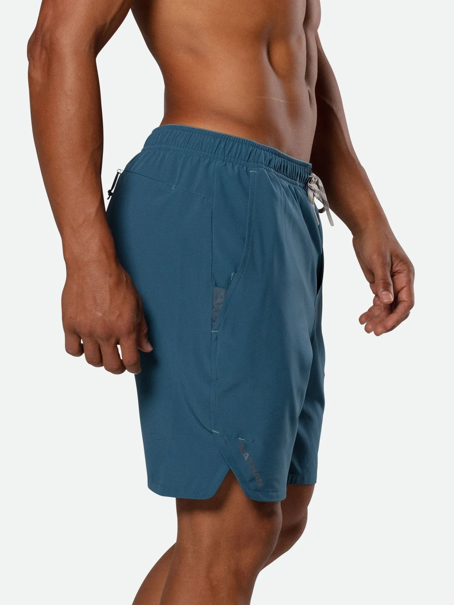 Men's Essential 9" Shorts