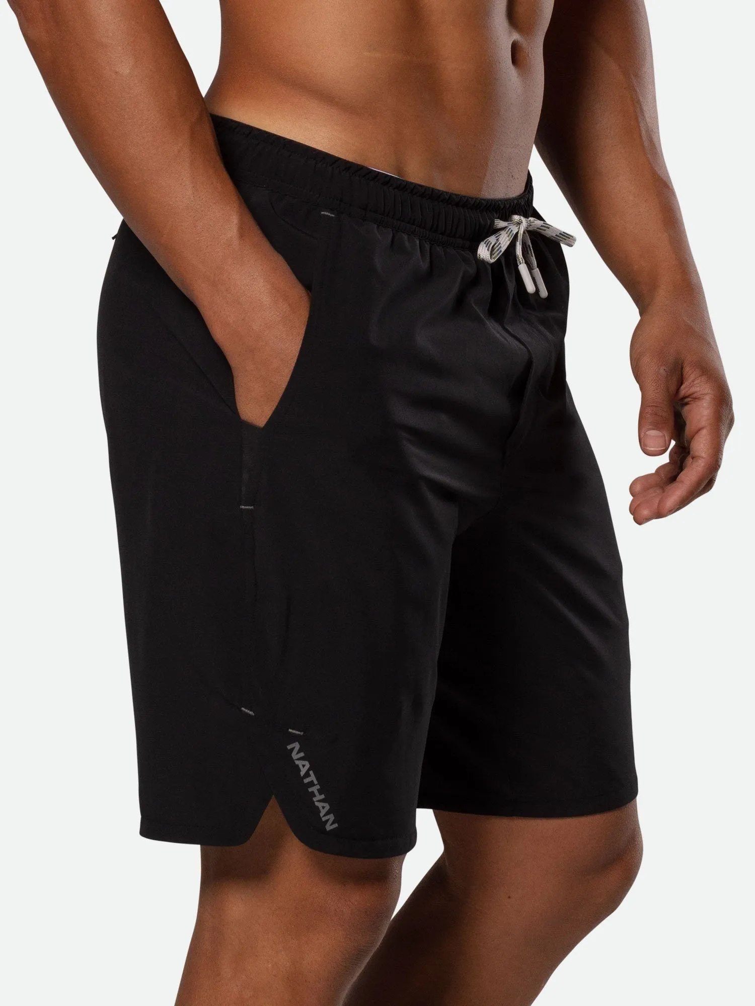 Men's Essential 9" Shorts