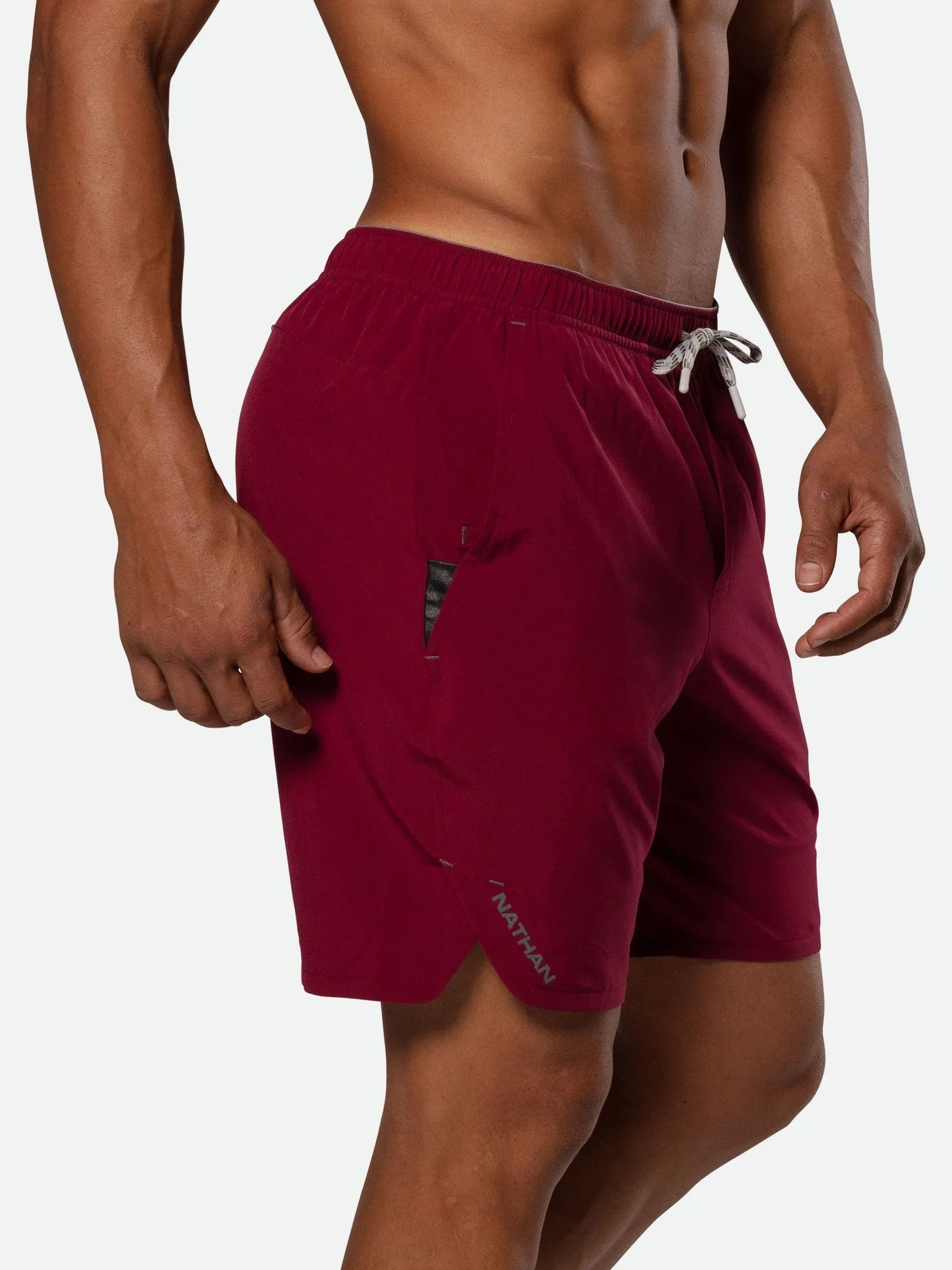 Men's Essential 9" Shorts