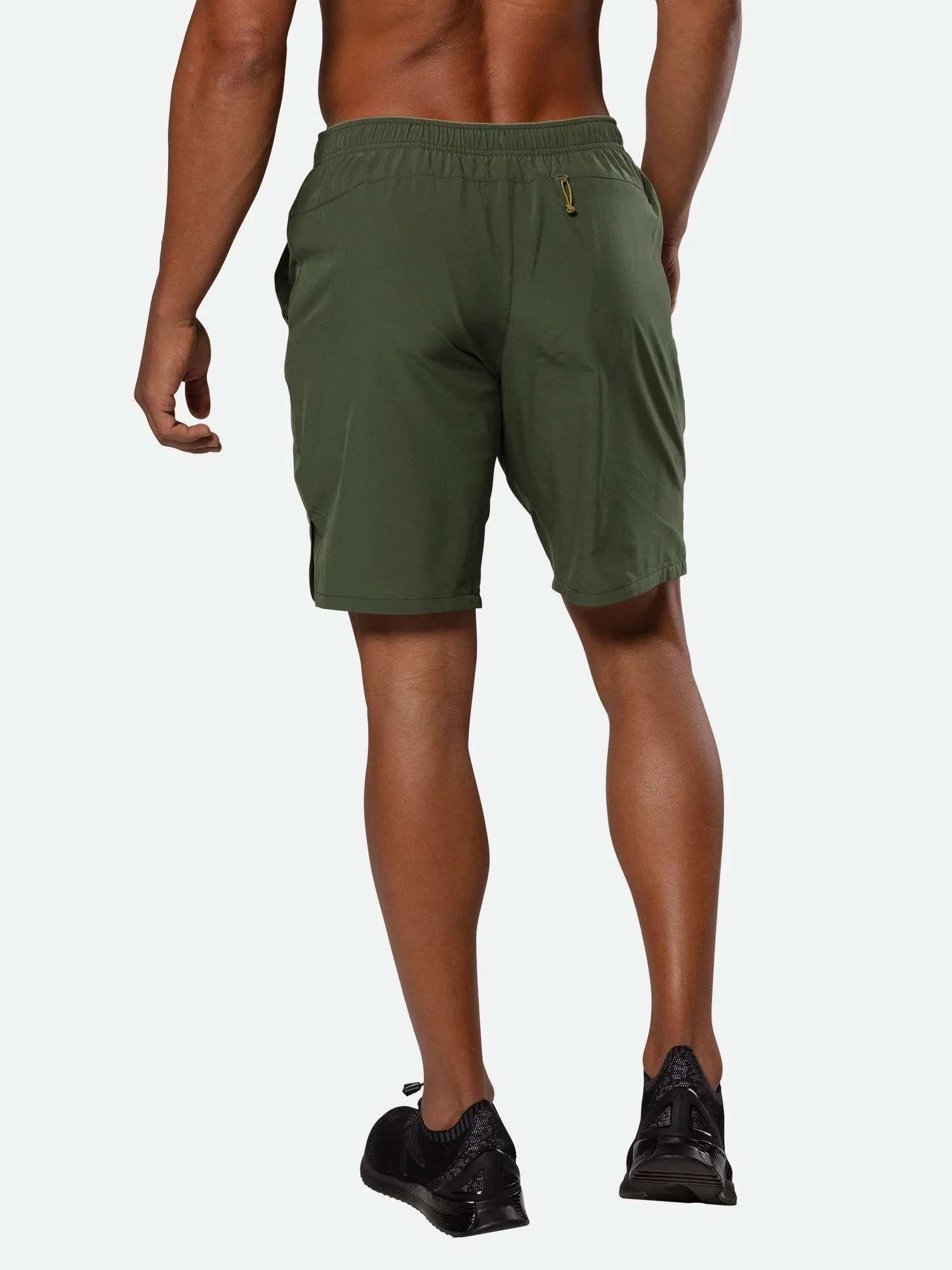 Men's Essential 9" Shorts