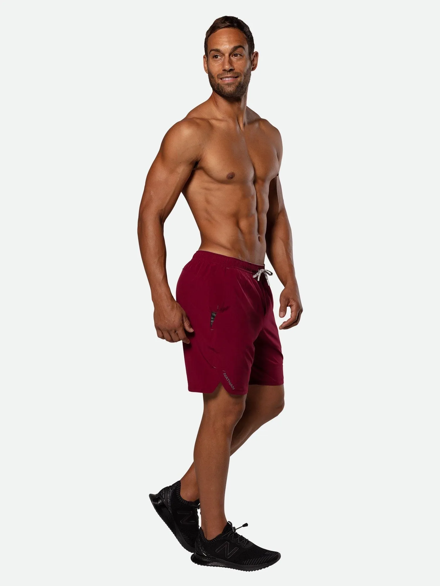 Men's Essential 9" Shorts