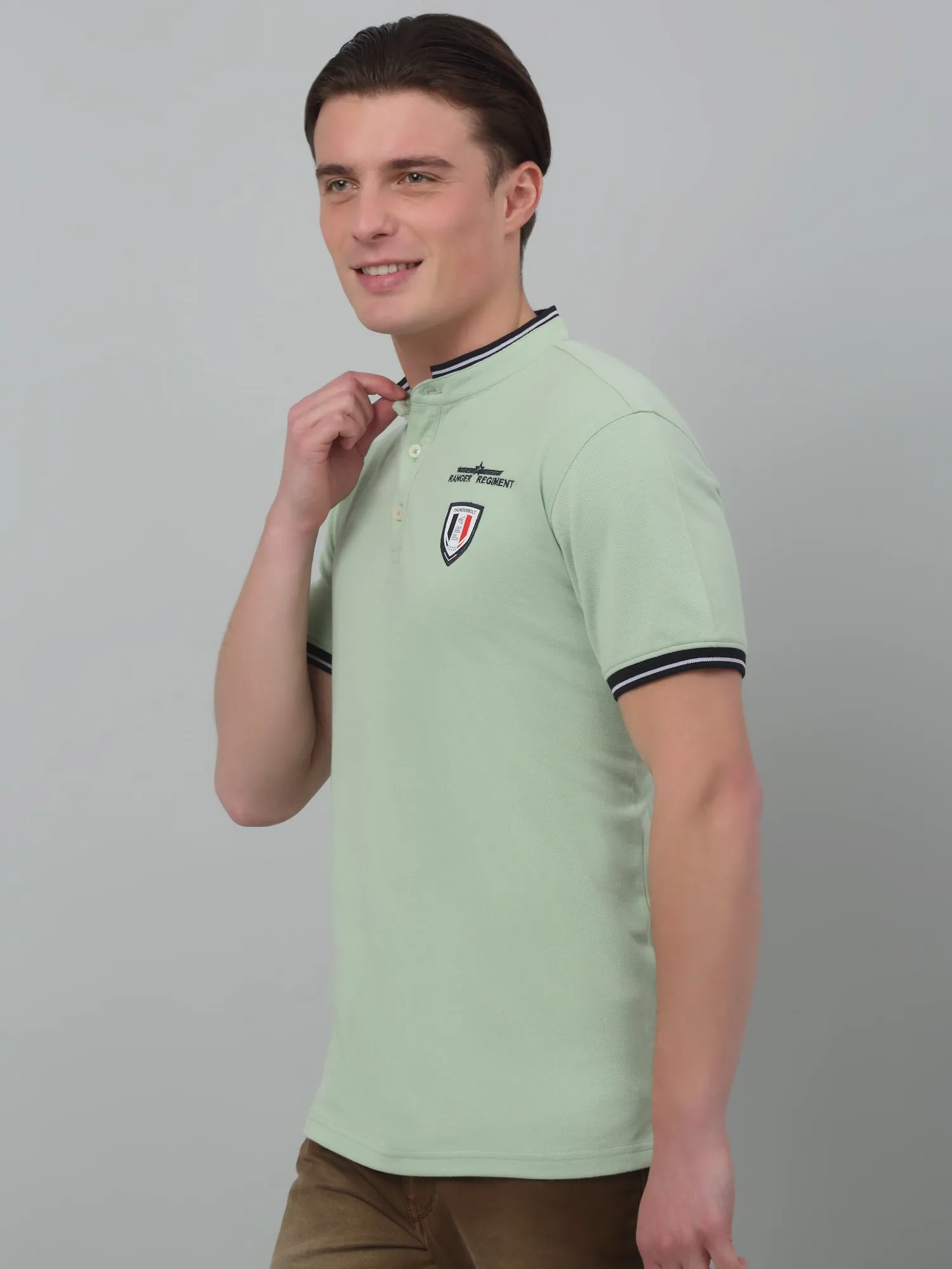 Men's Light Green Mandarin neck Half Sleeve T-Shirt