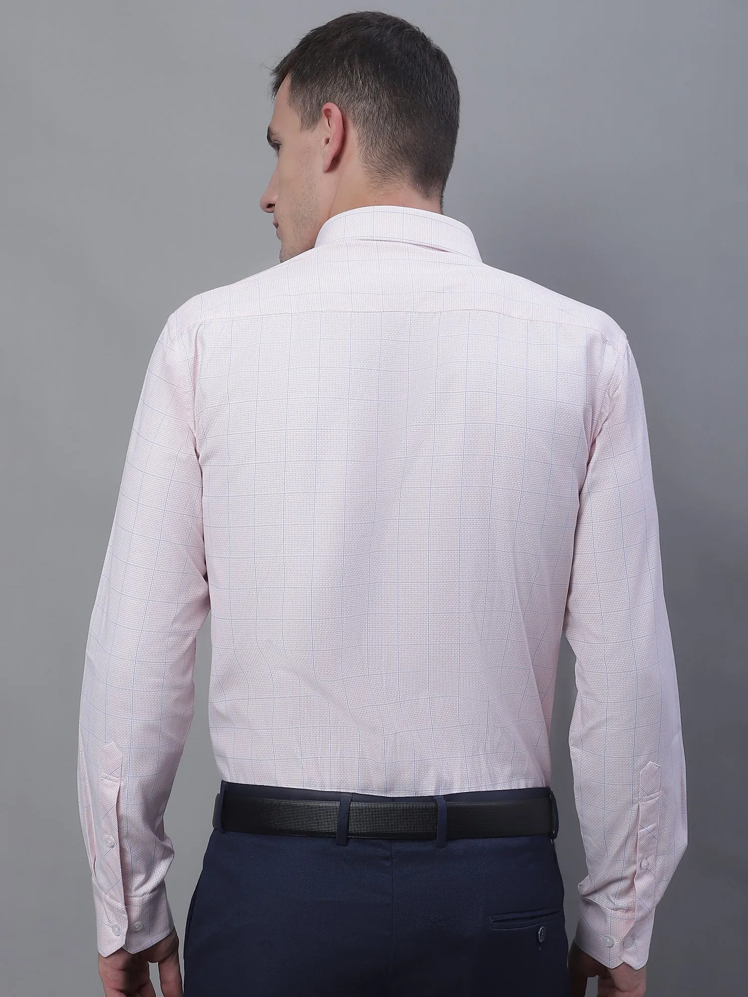 Men's Light Pink Formal Medium Checks Textured Full Sleeve Shirt