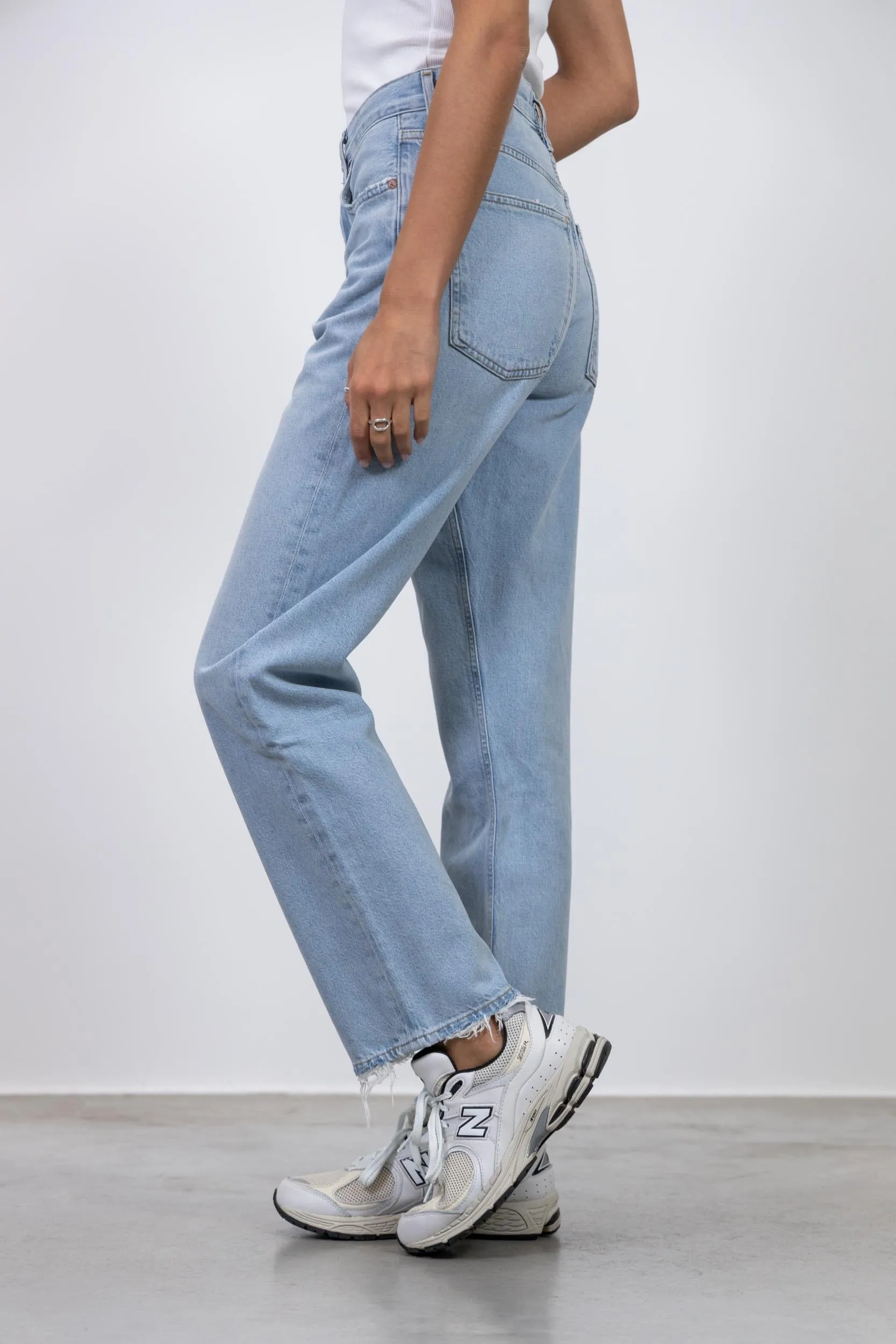 MID RISE 90S JEANS IN REPUTATION