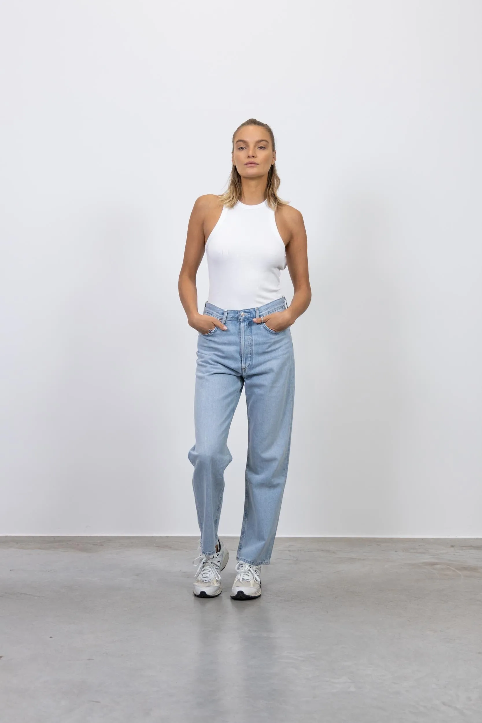 MID RISE 90S JEANS IN REPUTATION