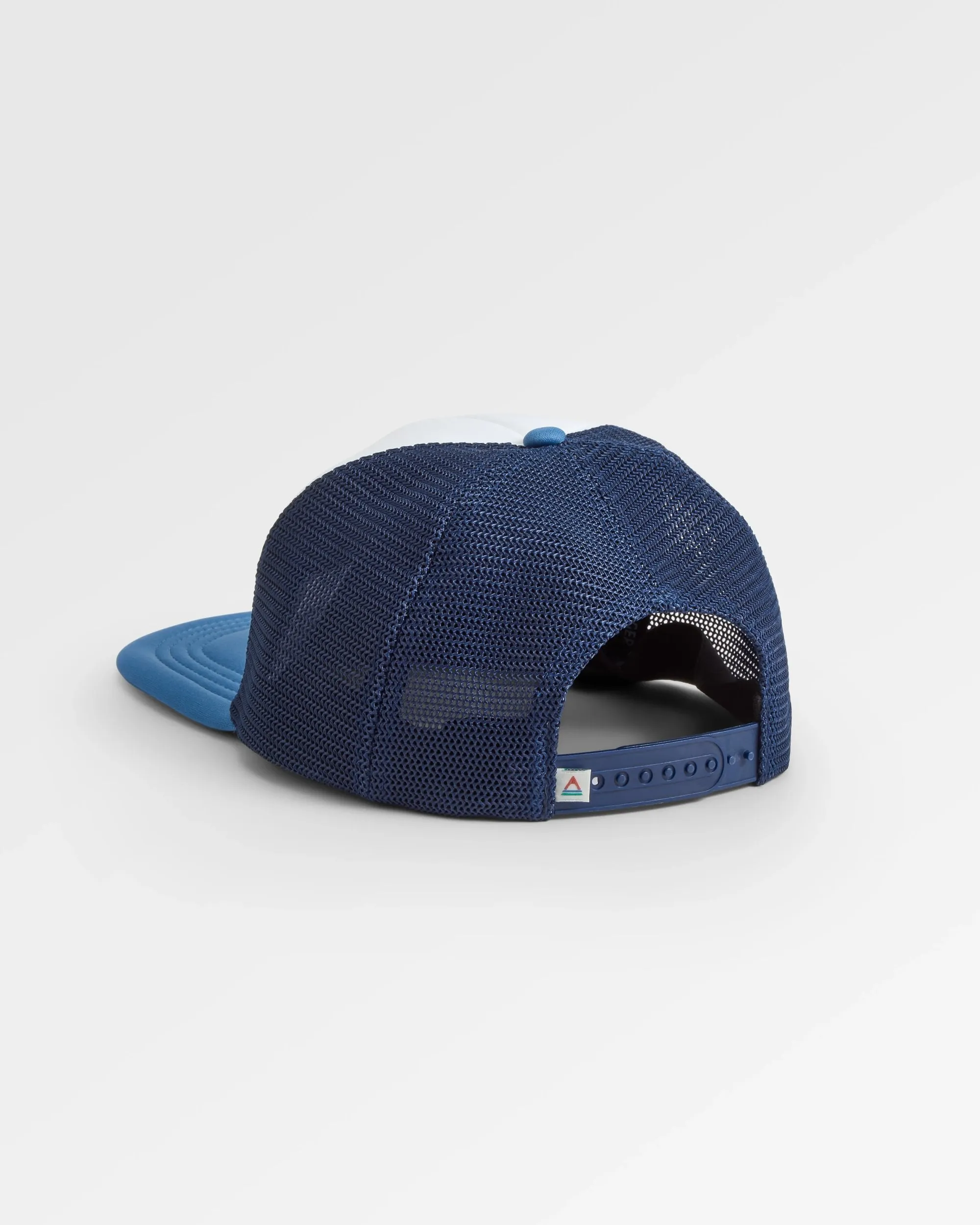 Odyssey Active Trucker Cap - Navy/ Moonlight Blue