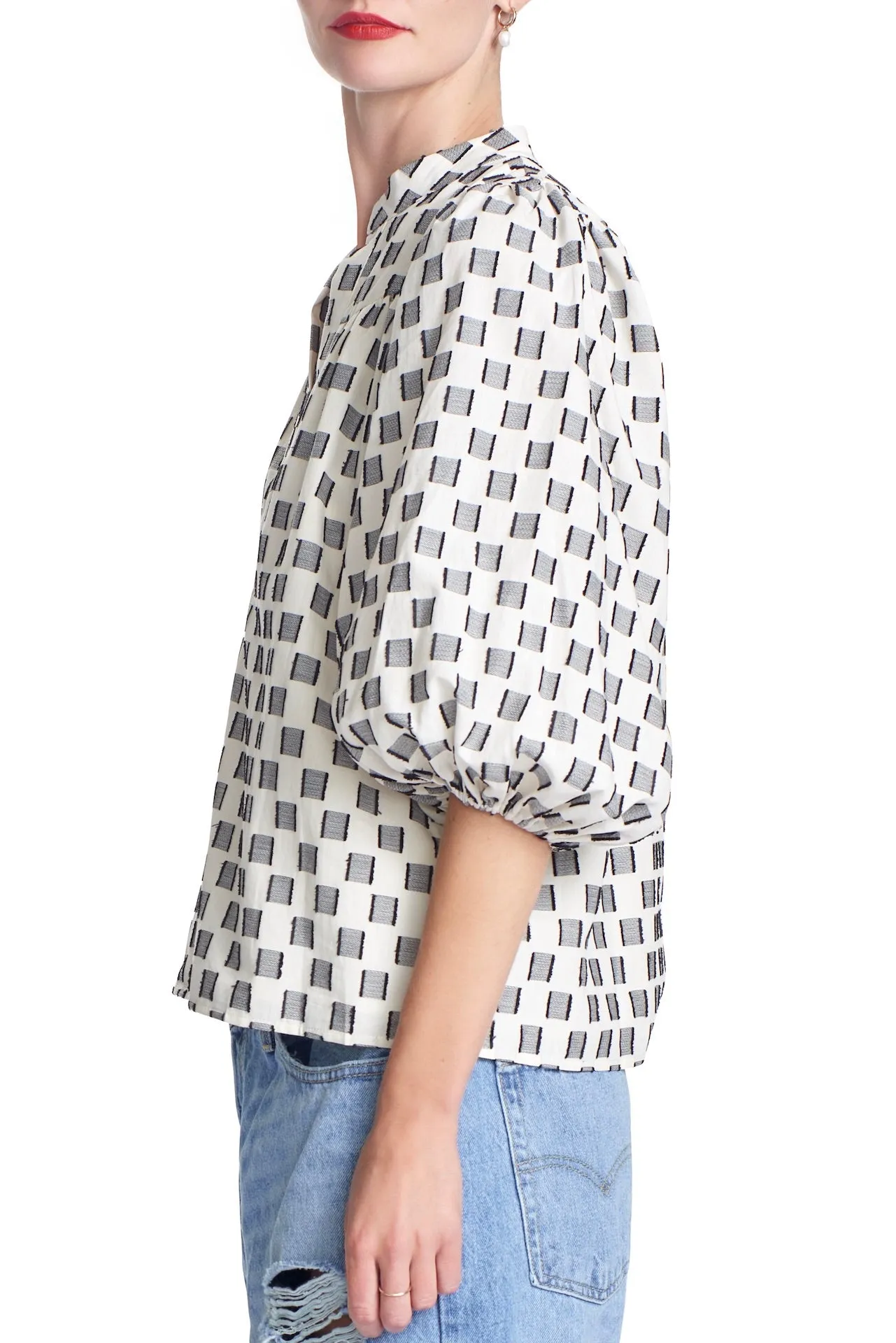 THE CORINNE TOP - B/W JACQUARD